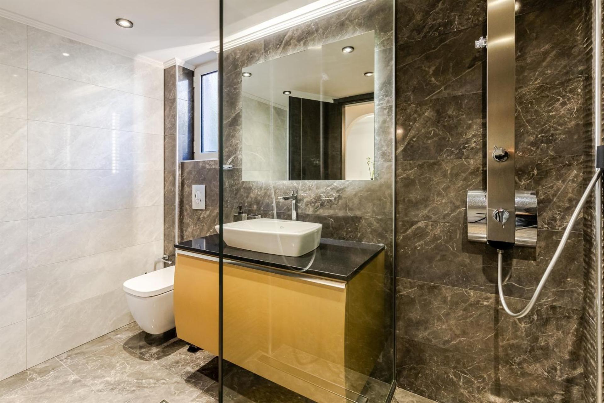Vivian'S Luxury Suite Monemvasía Exteriör bild